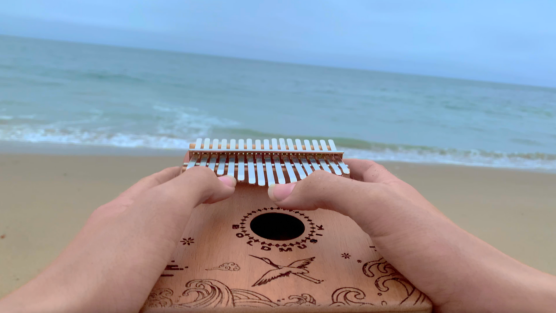 Load video: video of the kalimba playing